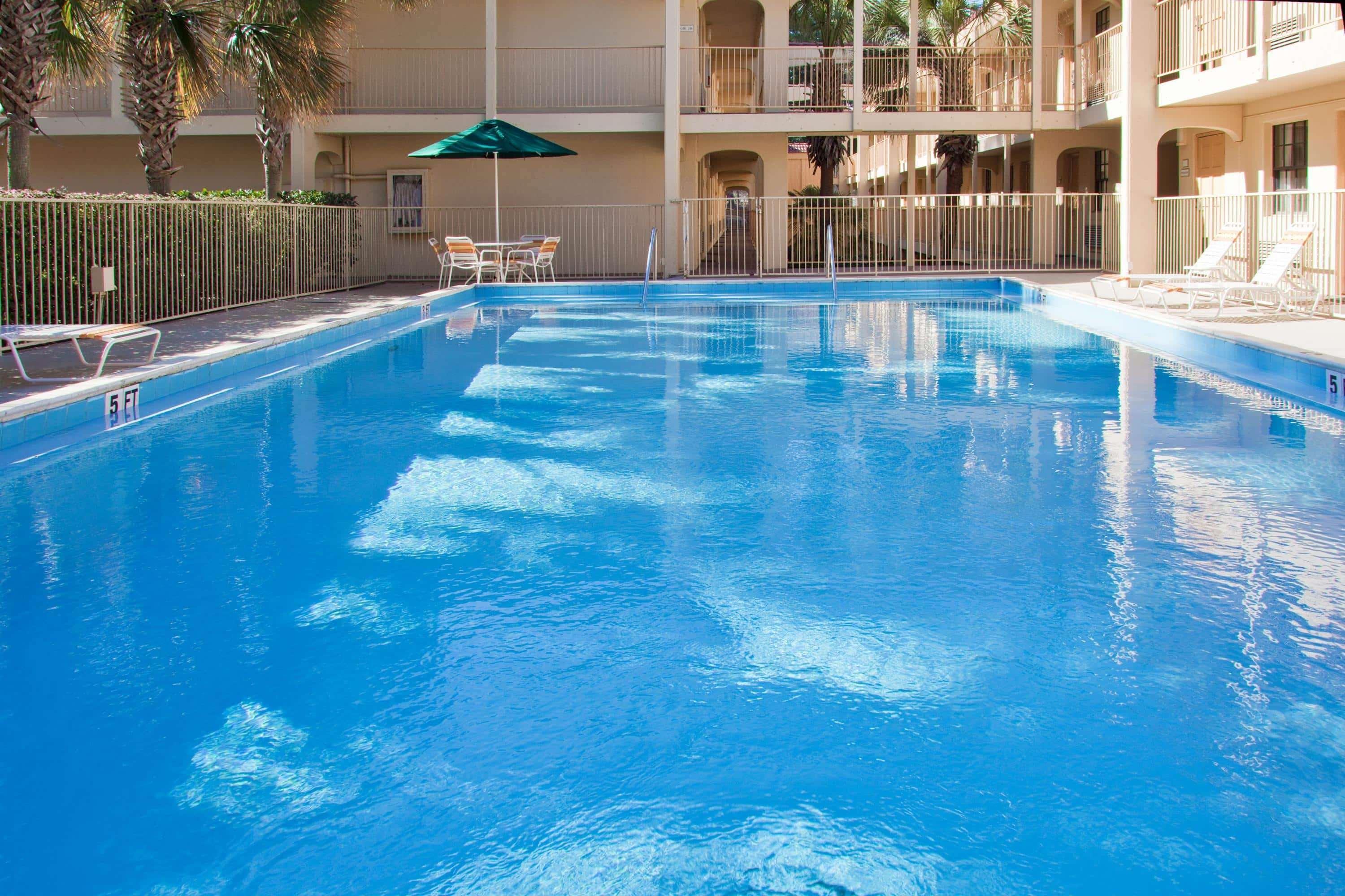 La Quinta Inn By Wyndham Tallahassee North Экстерьер фото
